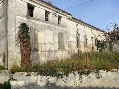 Maison jumelée - 211 m² - 5 pièces