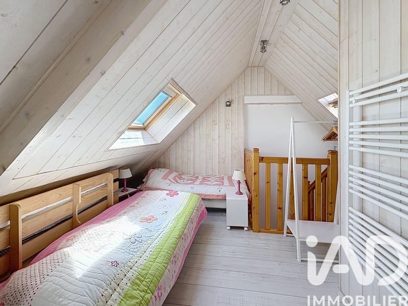 Maison - 178 m² - 10 pièces