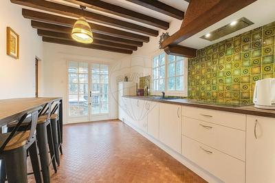 Chaumière - 170 m² - 7 pièces