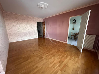 Appartement - 106 m² - 5 pièces