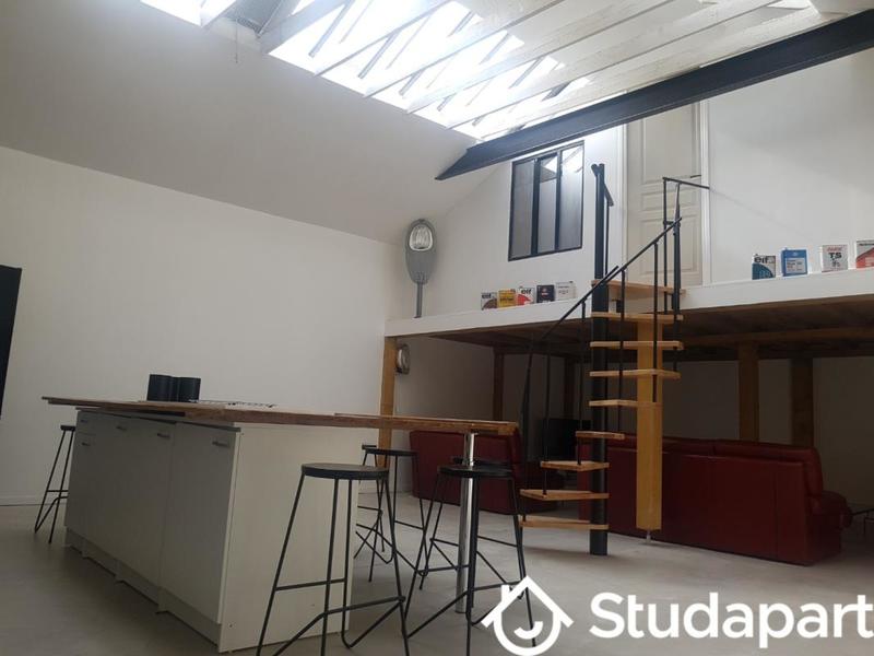 Chambre - 12 m² - 1 pièce