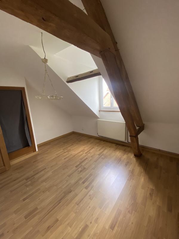 Maison - 247 m² - 9 pièces