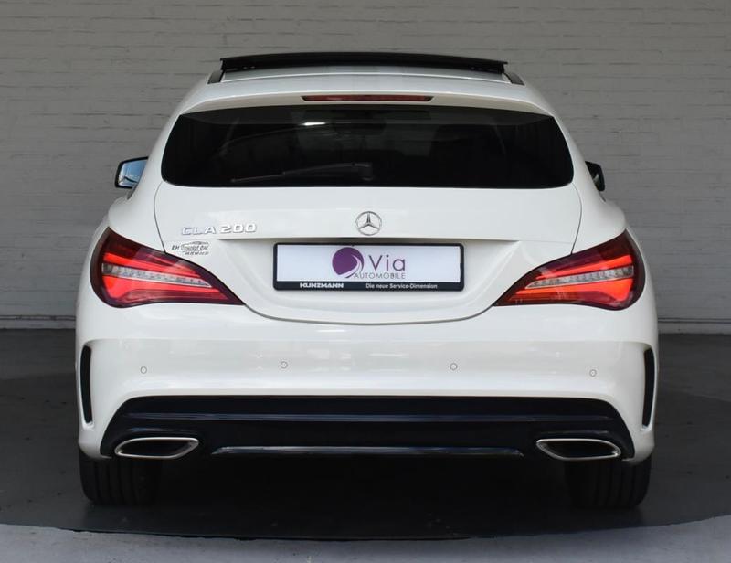 Mercedes Cla Shooting Brake 200 7-G Dct a White Art Edition
