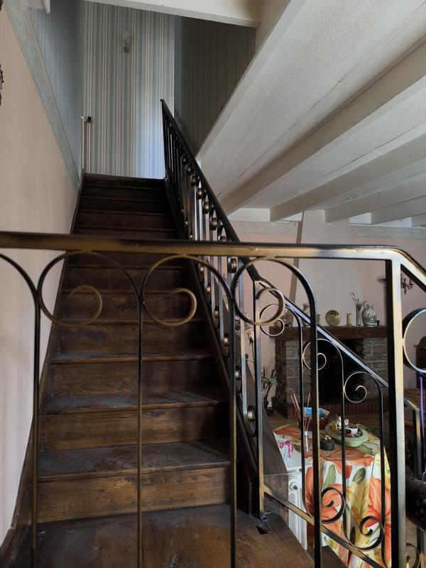 Maison - 181 m² - 6 pièces