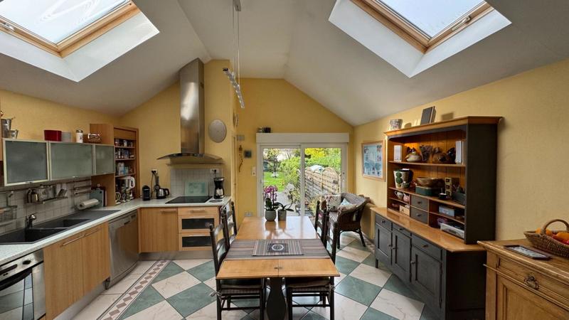 Maison - 115 m² - 4 pièces