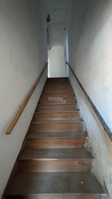 Maison - 190 m² - 4 pièces