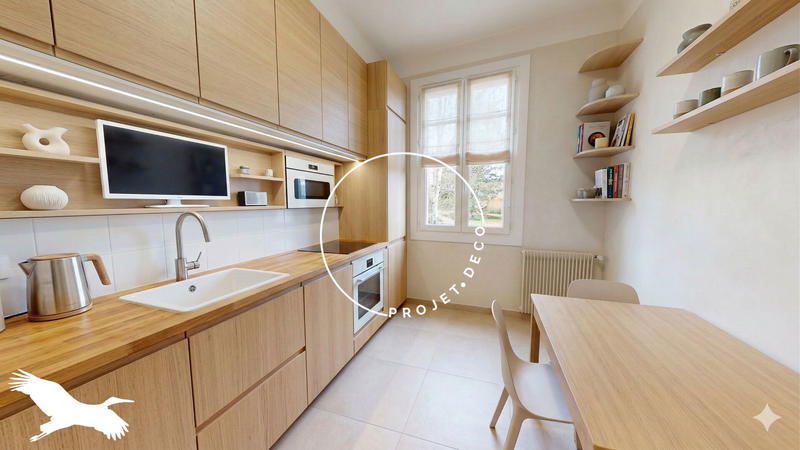 Maison - 90 m² - 4 pièces