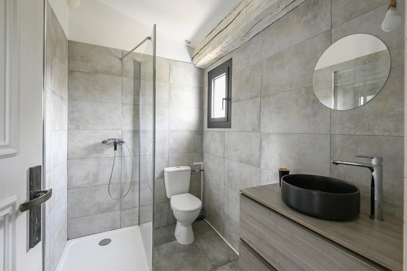 Villa - 196 m² - 7 pièces