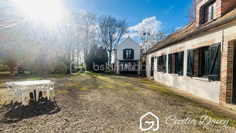 Propriété - 165 m² - 6 pièces