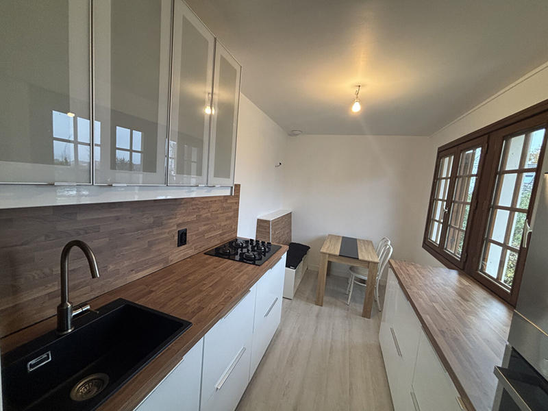 Maison - 102 m² - 5 pièces