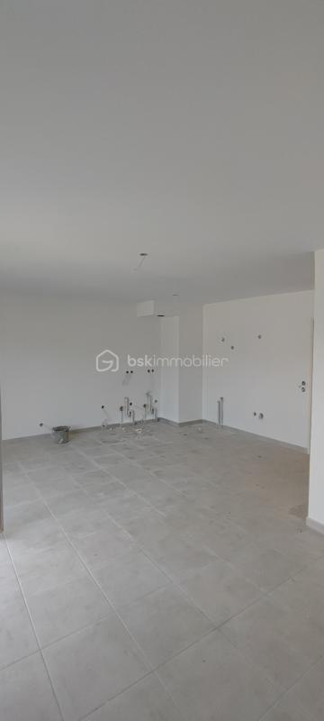 Maison - 81 m² - 4 pièces