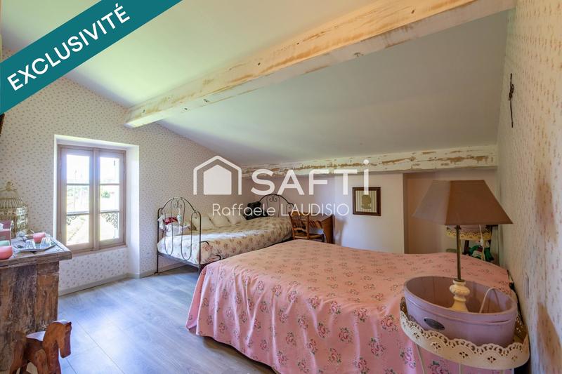 Maison de maîtres - 230 m² - 6 pièces