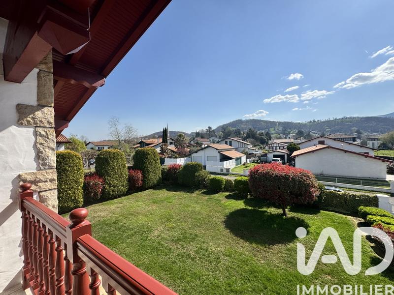 Maison de ville - 165 m² - 7 pièces