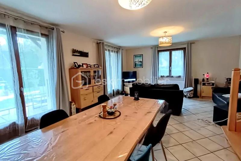 Maison - 155 m² - 7 pièces