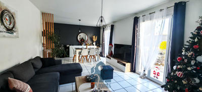 Maison - 105 m² - 5 pièces