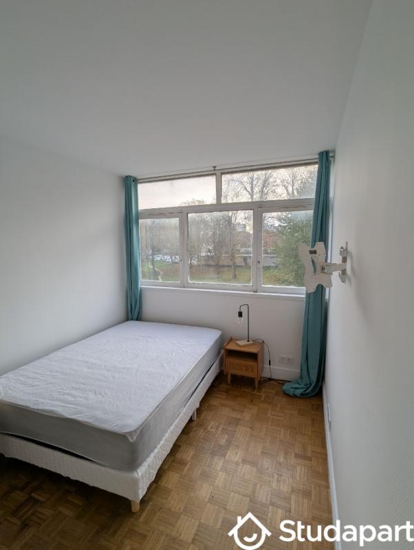 Chambre - 15 m² - 1 pièce