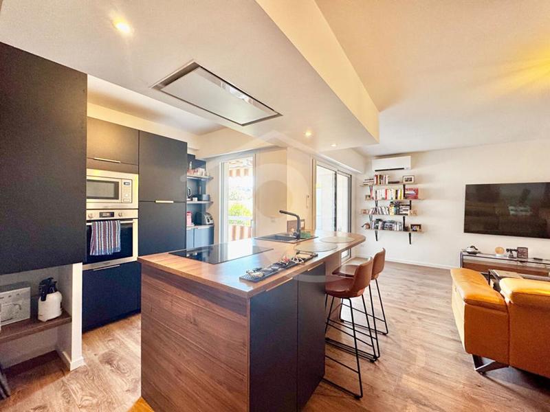 Appartement - 72 m² - 3 pièces