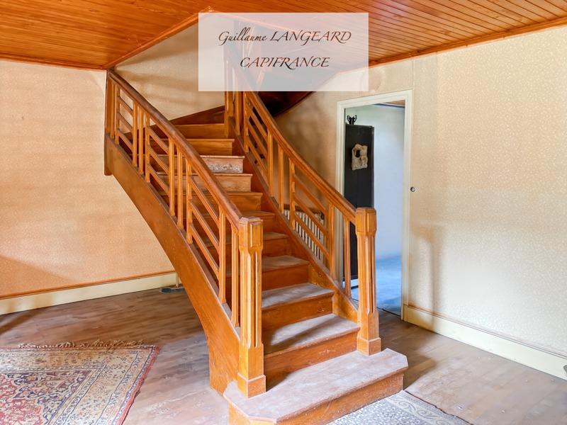 Propriété - 409 m² - 10 pièces