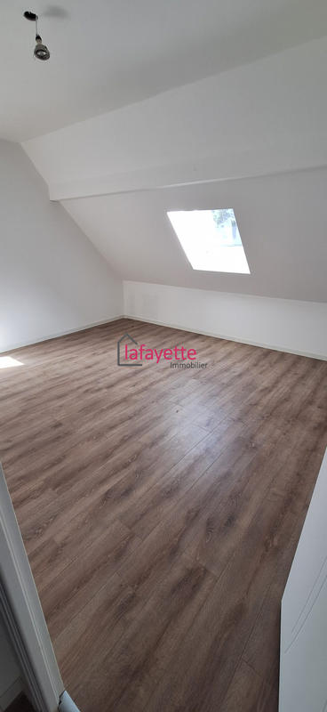 Maison - 110 m² - 6 pièces