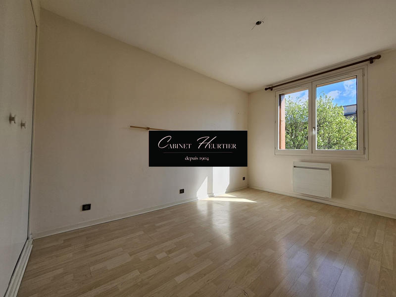 Appartement - 110 m² - 5 pièces