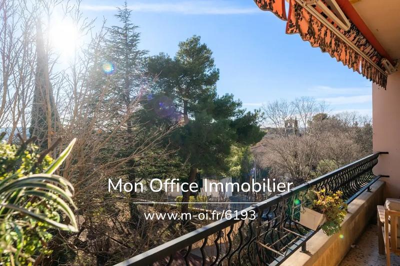 Appartement - 132 m² - 5 pièces
