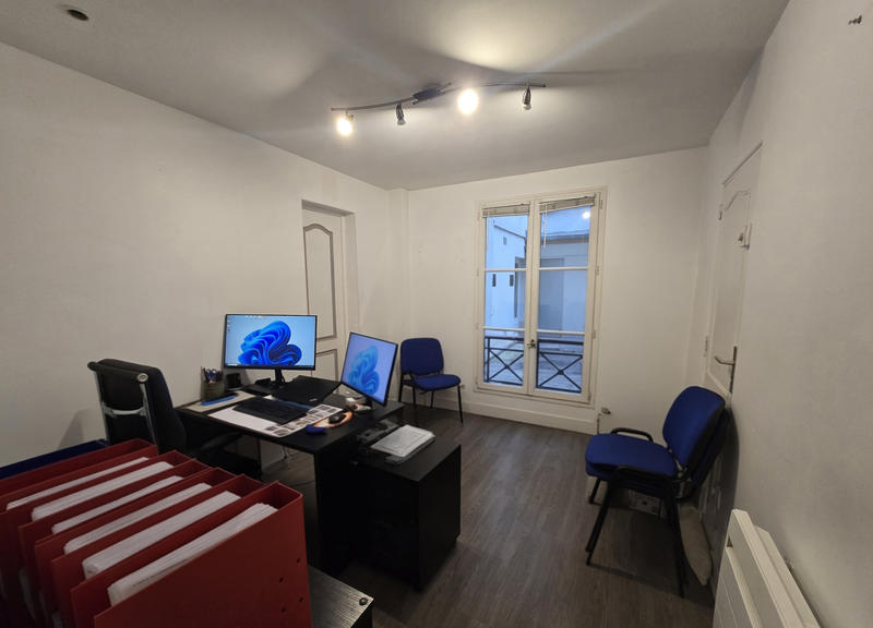 Bureau - 37 m² - 4 pièces