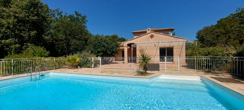Villa - 155 m² - 5 pièces