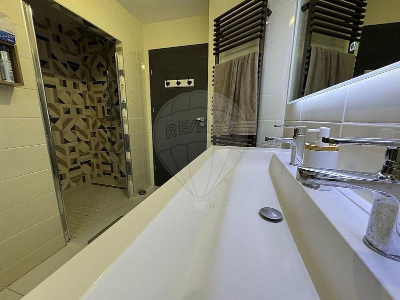 Maison - 113 m² - 4 pièces