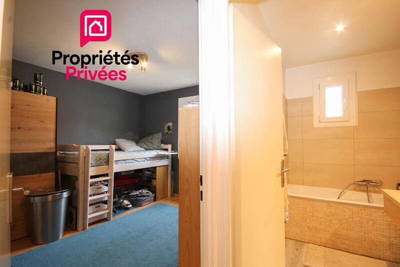 Maison - 111 m² - 5 pièces