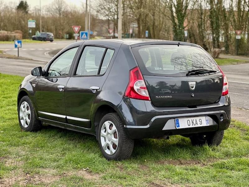 Dacia Sandero 1.2 Basis 75 Ch