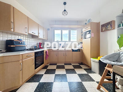 Appartement - 93 m² - 3 pièces