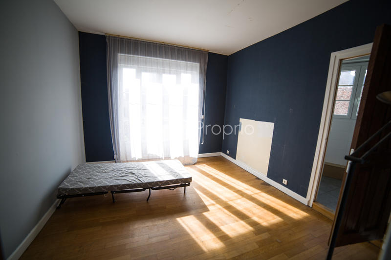 Maison - 248 m² - 8 pièces