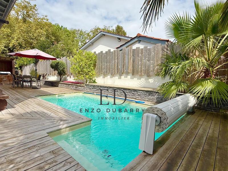 Maison - 174 m² - 7 pièces