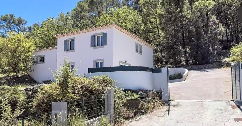 Villa - 177 m² - 7 pièces