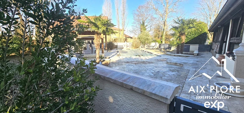 Maison - 203 m² - 4 pièces