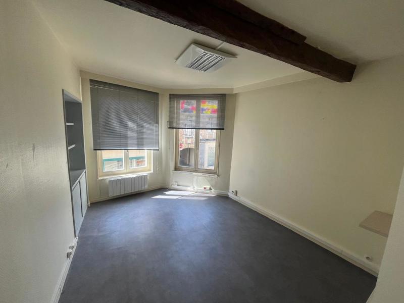 Divers - 150 m² - 6 pièces