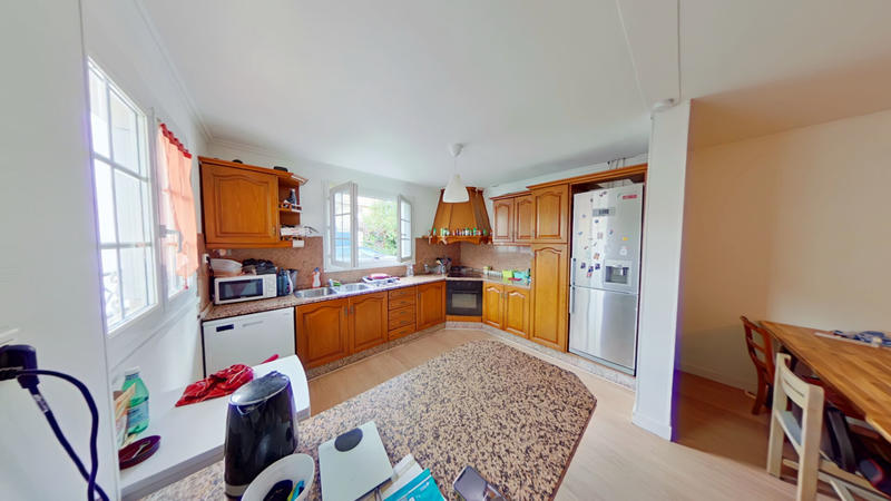 Chambre - 134 m² - 7 pièces