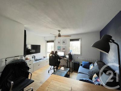 Studio - 23 m² - 1 pièce