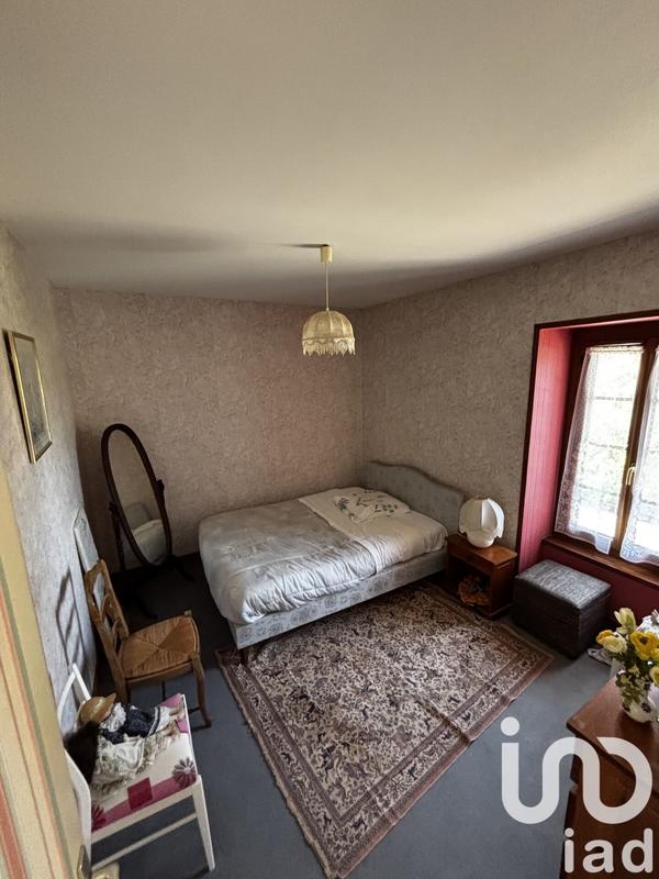 Maison - 247 m² - 8 pièces