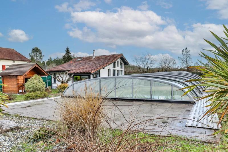 Maison - 75 m² - 5 pièces