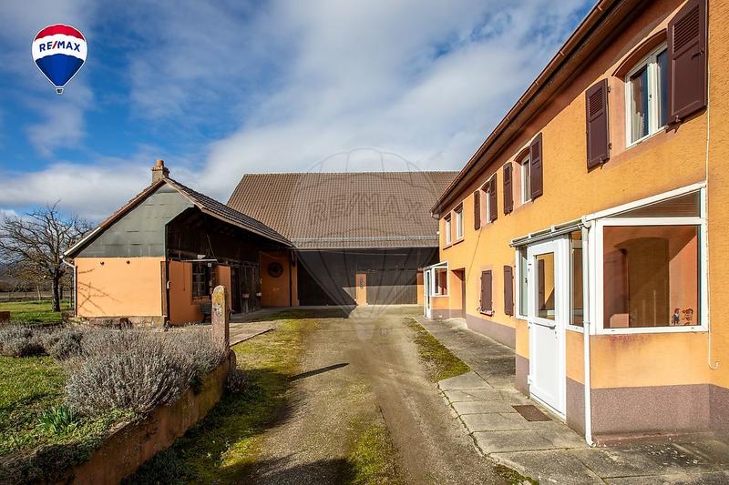 Corps de ferme - 186 m² - 7 pièces