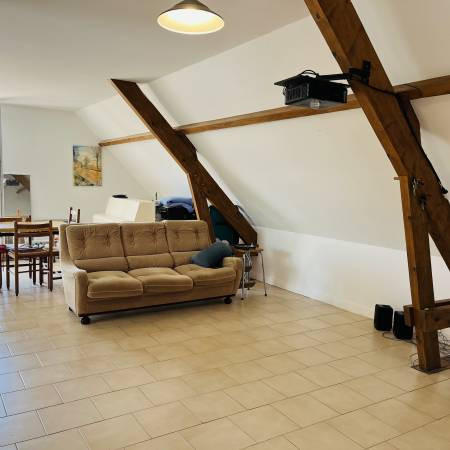 Appartement - 70 m² - 3 pièces