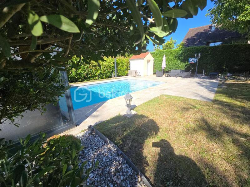 Maison d'architecte - 132 m² - 6 pièces