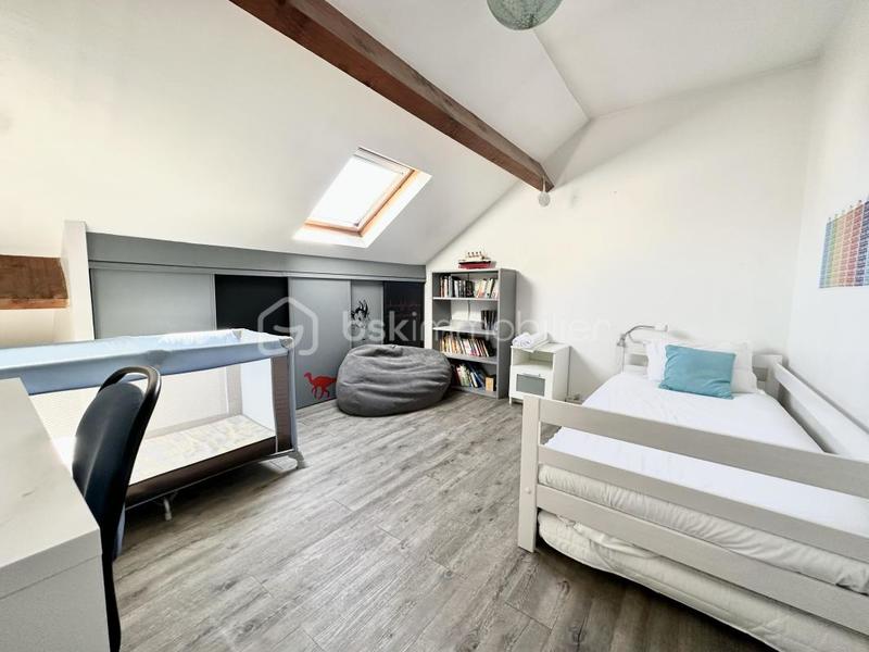 Maison - 160 m² - 7 pièces