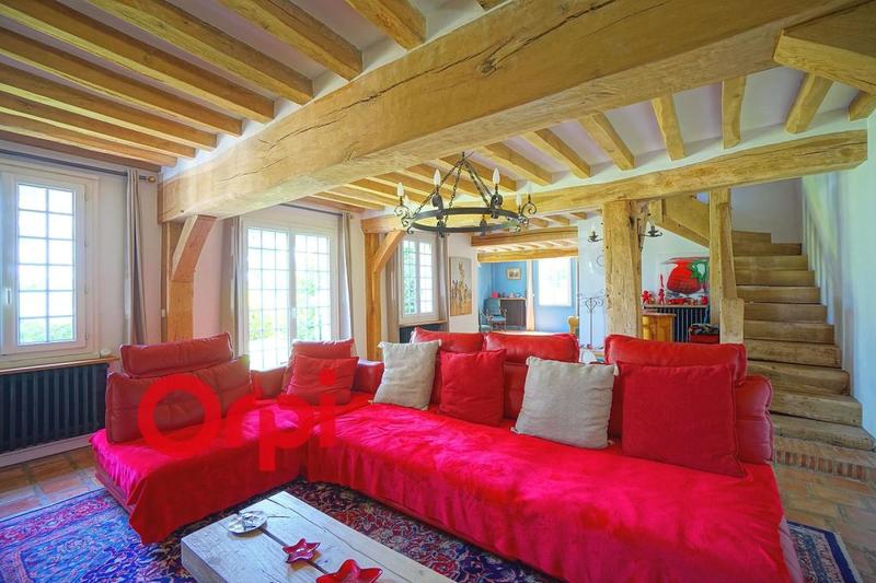 Maison - 225 m² - 8 pièces