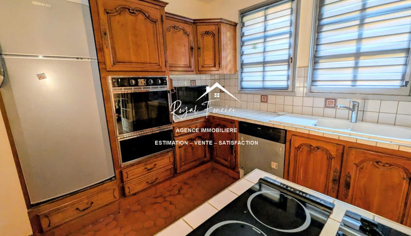 Maison - 150 m² - 5 pièces