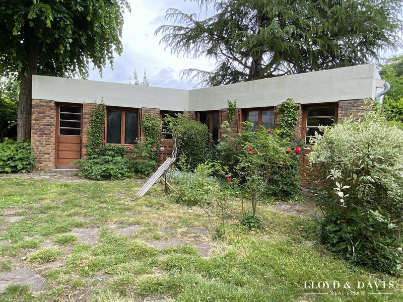 Maison - 158 m² - 10 pièces