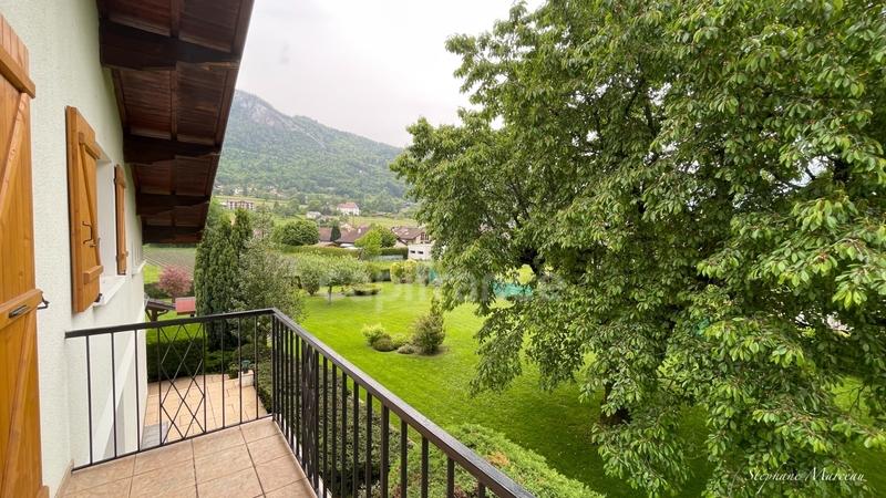 Maison - 158 m² - 6 pièces