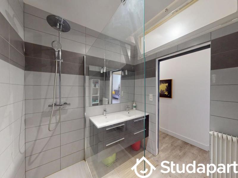 Chambre - 15 m² - 1 pièce