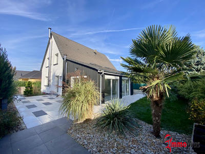 Maison - 150 m² - 8 pièces